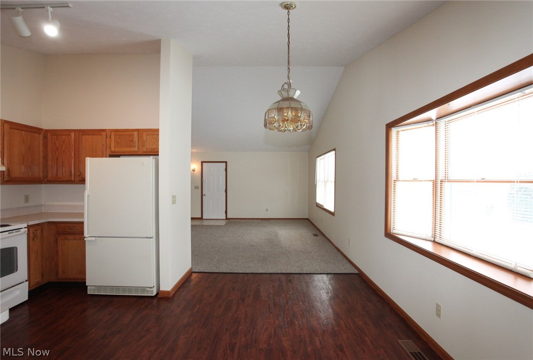 Avon Woods Condo - Residential Lease