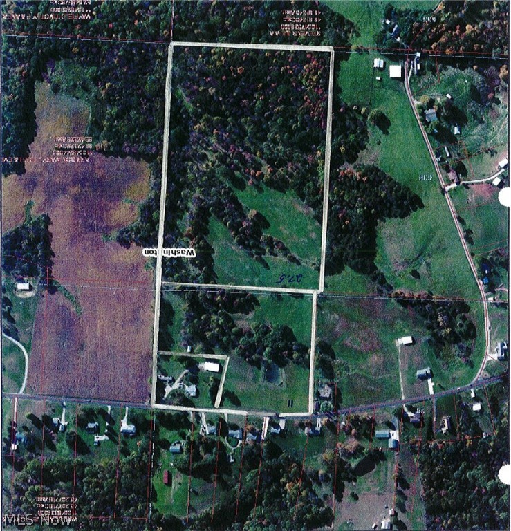 34.473 ACRES! Looking for property to build and hunt on, you will love this one! So much privacy and easy access! A Must See!! Mineral Rights Convey