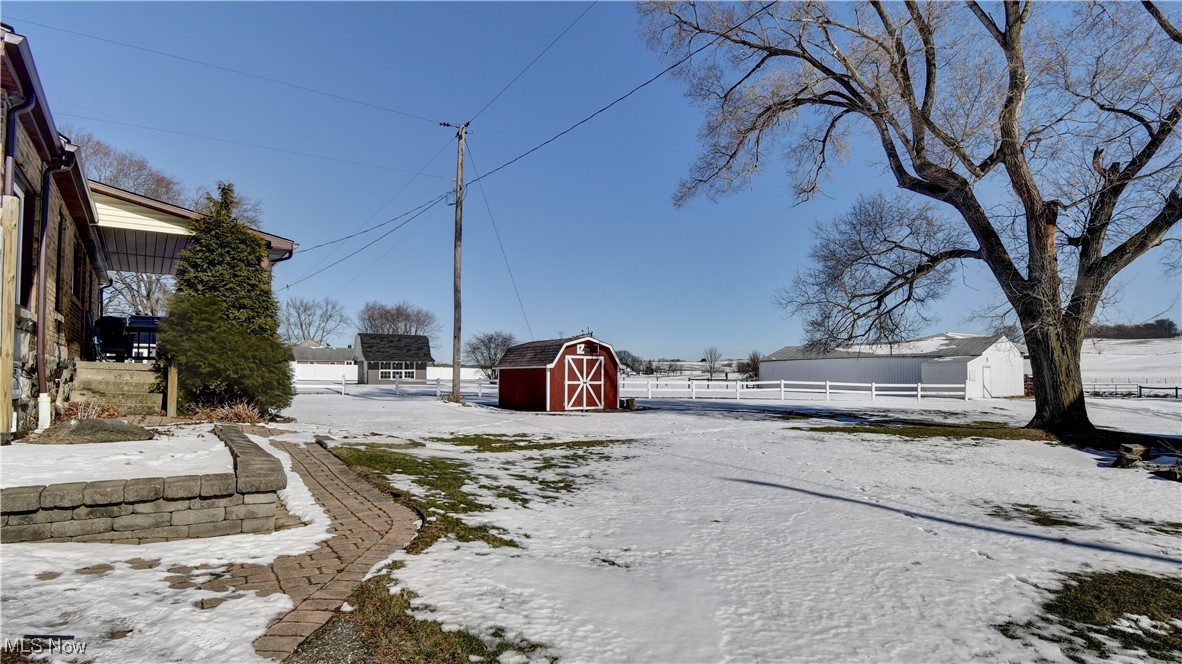 4303 Broad Run Dairy Road, Dover, Ohio image 37