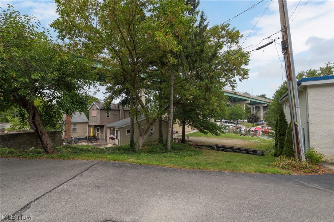 416 Riverdale Drive
