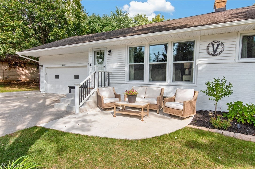 8247 Fairlane Drive