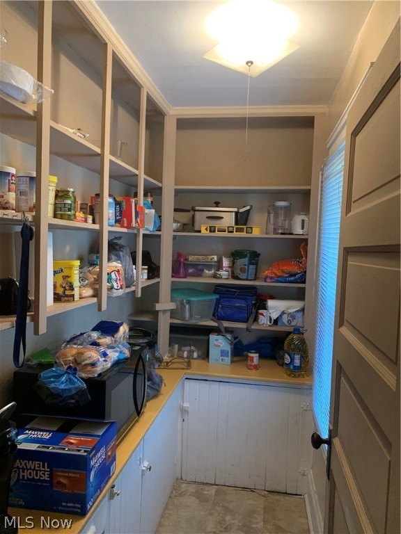 Hoyt - Residential Income