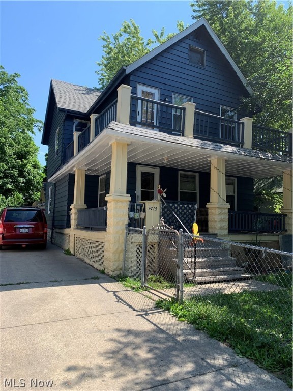 Hoyt - Residential Income