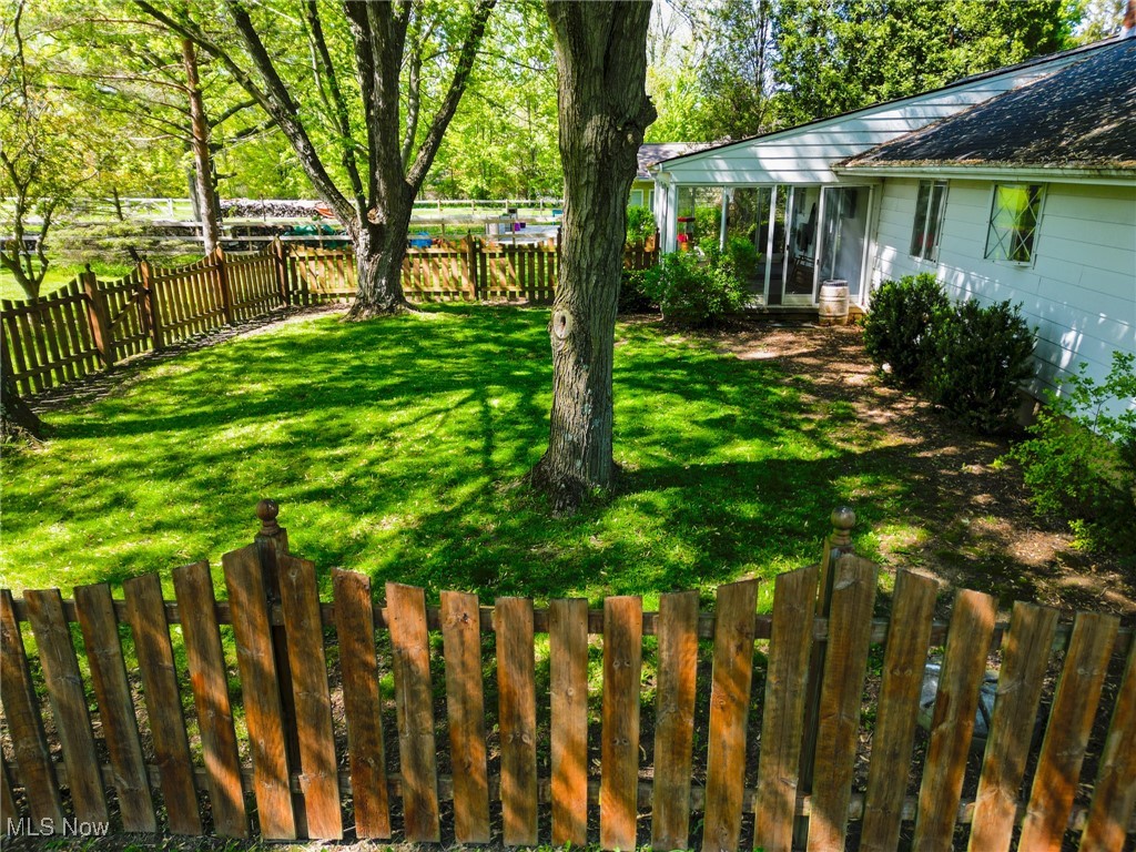 12096 Indian Hollow Road, Grafton, Ohio image 31