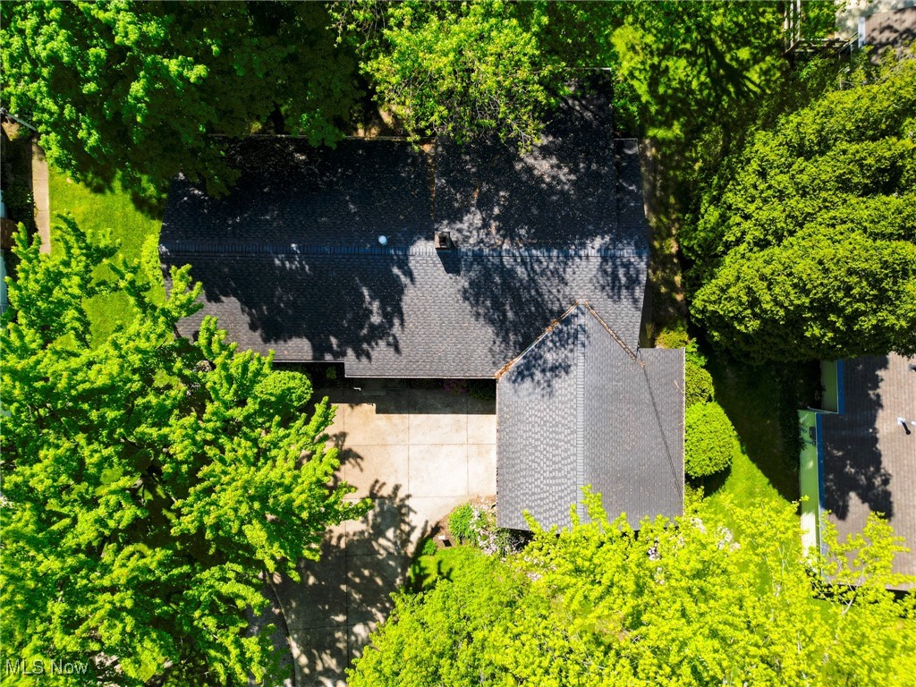 12096 Indian Hollow Road, Grafton, Ohio image 29