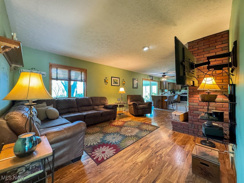 12096 Indian Hollow Road, Grafton, Ohio image 9