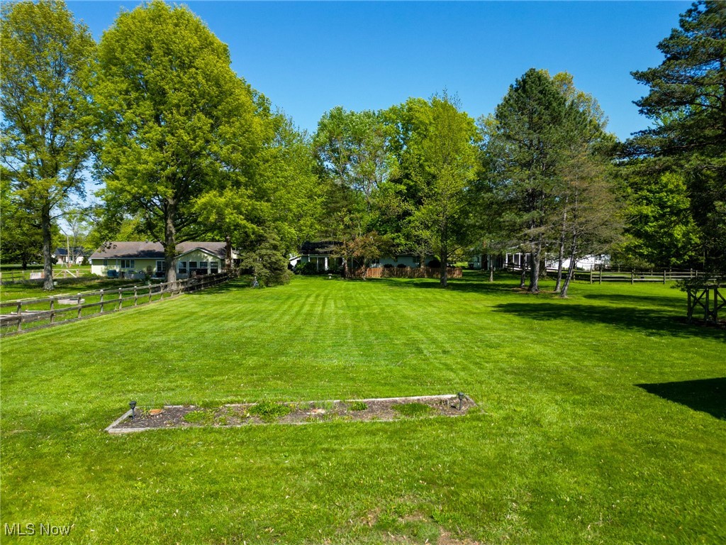 12096 Indian Hollow Road, Grafton, Ohio image 34