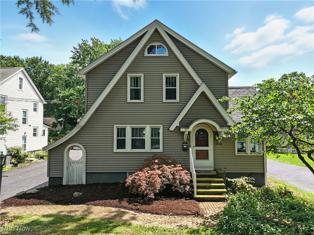 This 3-bedroom, 2-bath Cape Cod has all the charm you’d expect—plus the thoughtful updates that make it easy to move right in. From the inviting front porch to the fully fenced backyard, there’s so much to love about this well-maintained home in the heart of town. Inside, you’ll find a bright, updated kitchen featuring granite countertops, a center island, and stainless steel appliances, perfect for hosting or everyday living. The first-floor full bath offers a relaxing Jacuzzi tub, and the conveniently located laundry room includes glass block windows for added privacy. The formal dining room brings timeless character with its built-in storage, and the main living area flows into a flexible bonus room that works well as a home office, playroom, guest space, or cozy retreat. Upstairs, the second full bath features a clean, modern ceramic-tiled surround, and additional attic-style storage is easy to access and surprisingly spacious. This home also offers peace of mind with a new roof and back deck added in 2024. Outside, enjoy a flat, fenced-in yard, a storage shed, and an oversized 2-car garage. It's a home that offers both character and comfort, don’t miss your chance to make it yours!