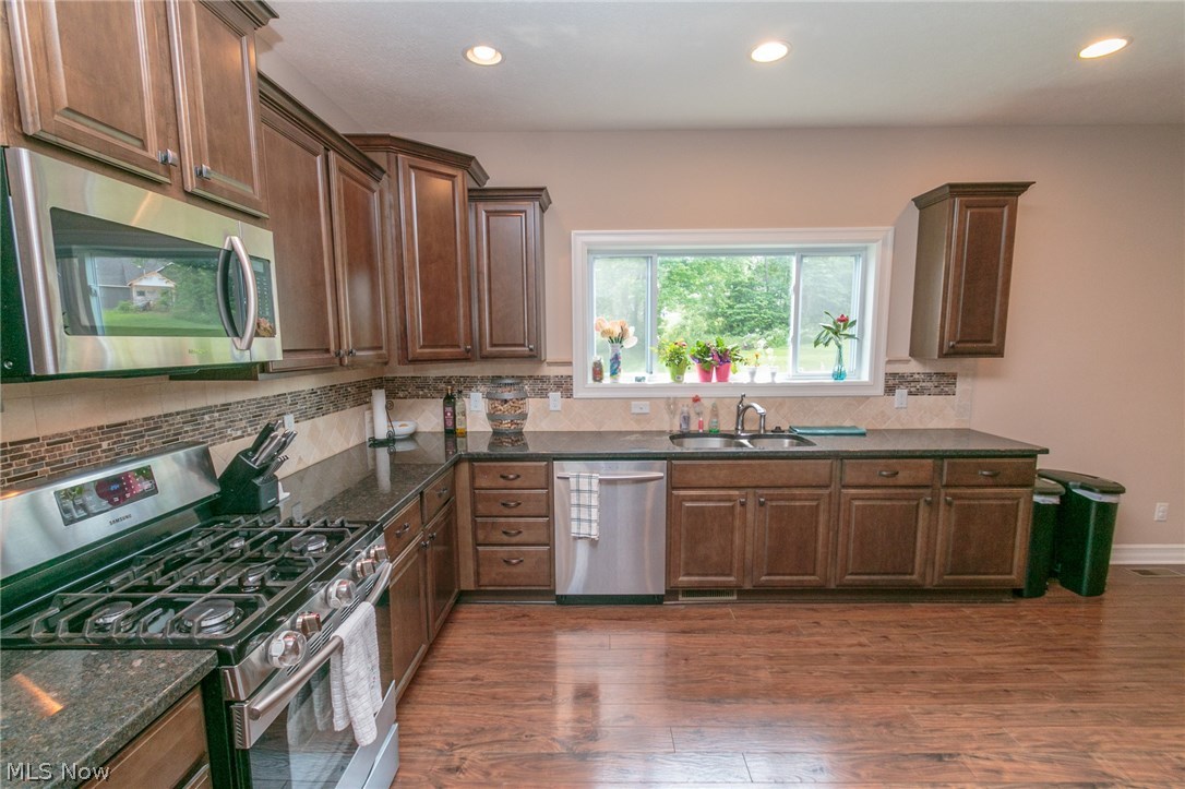 Country View Estates Sub Ph 3 - Residential