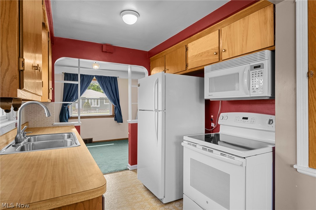 Mayflower Properties 01 - Residential