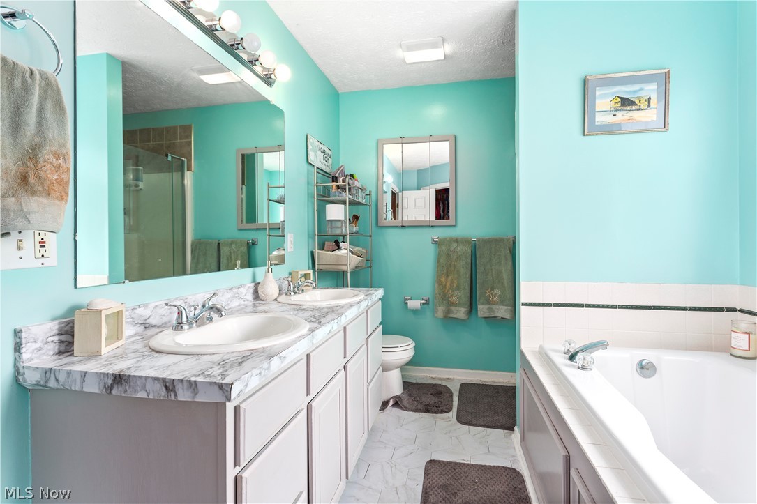 Trade Winds - Residential