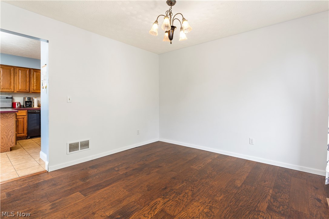 Trade Winds - Residential