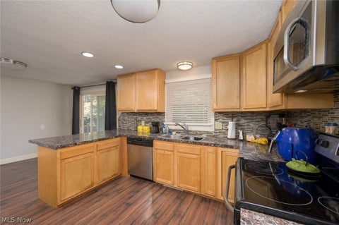 Tiny photo for 10874 Yare Circle NW, Canal Fulton, OH 44614 (MLS # 5256814)