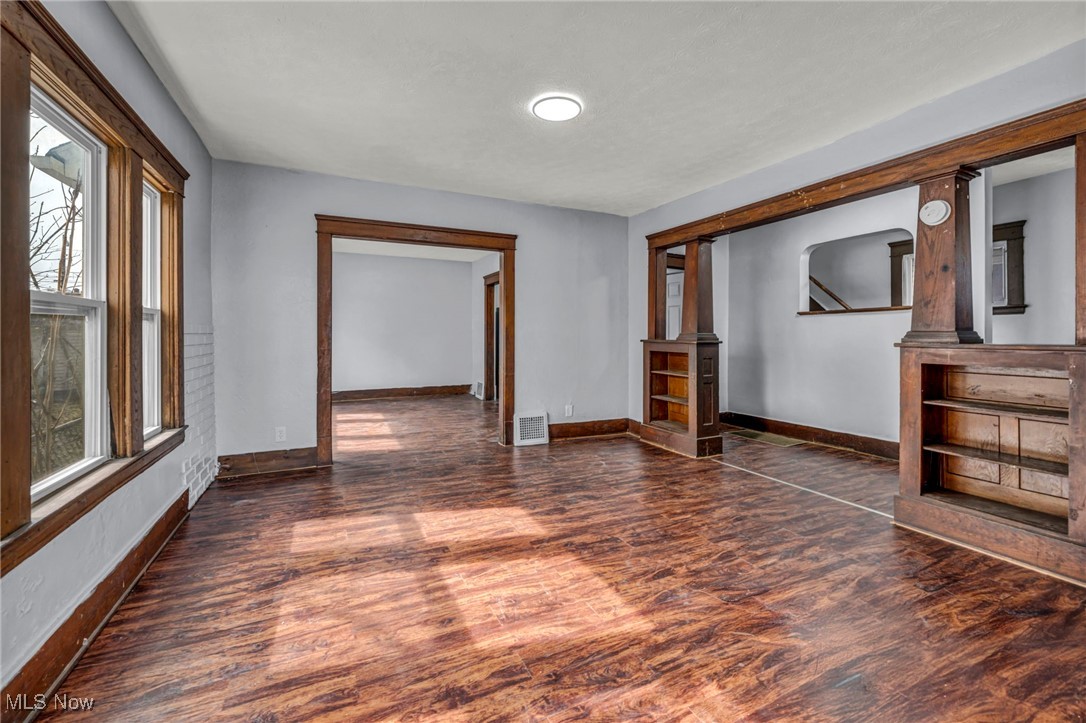 2834 Apple Avenue, Lorain, Ohio image 9