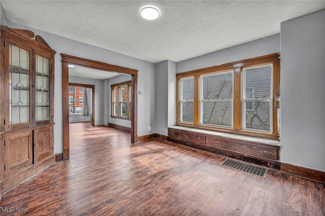 2834 Apple Avenue, Lorain, Ohio image 10