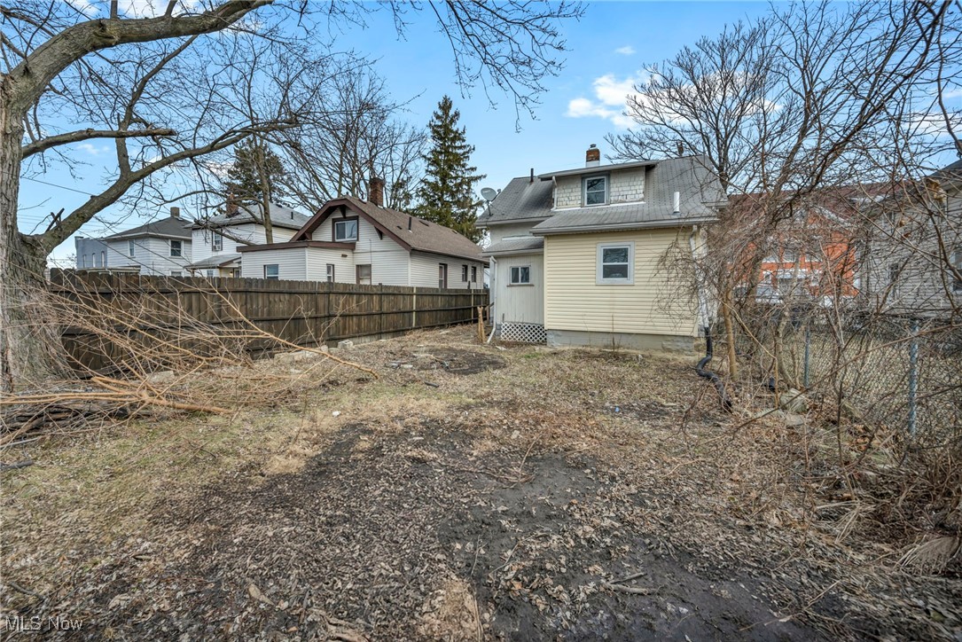 2834 Apple Avenue, Lorain, Ohio image 3