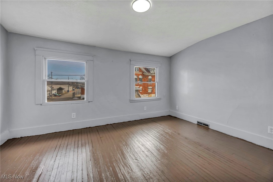2834 Apple Avenue, Lorain, Ohio image 18