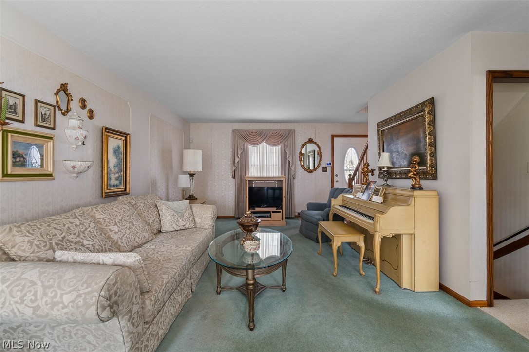 Vill Gr Sub - Residential