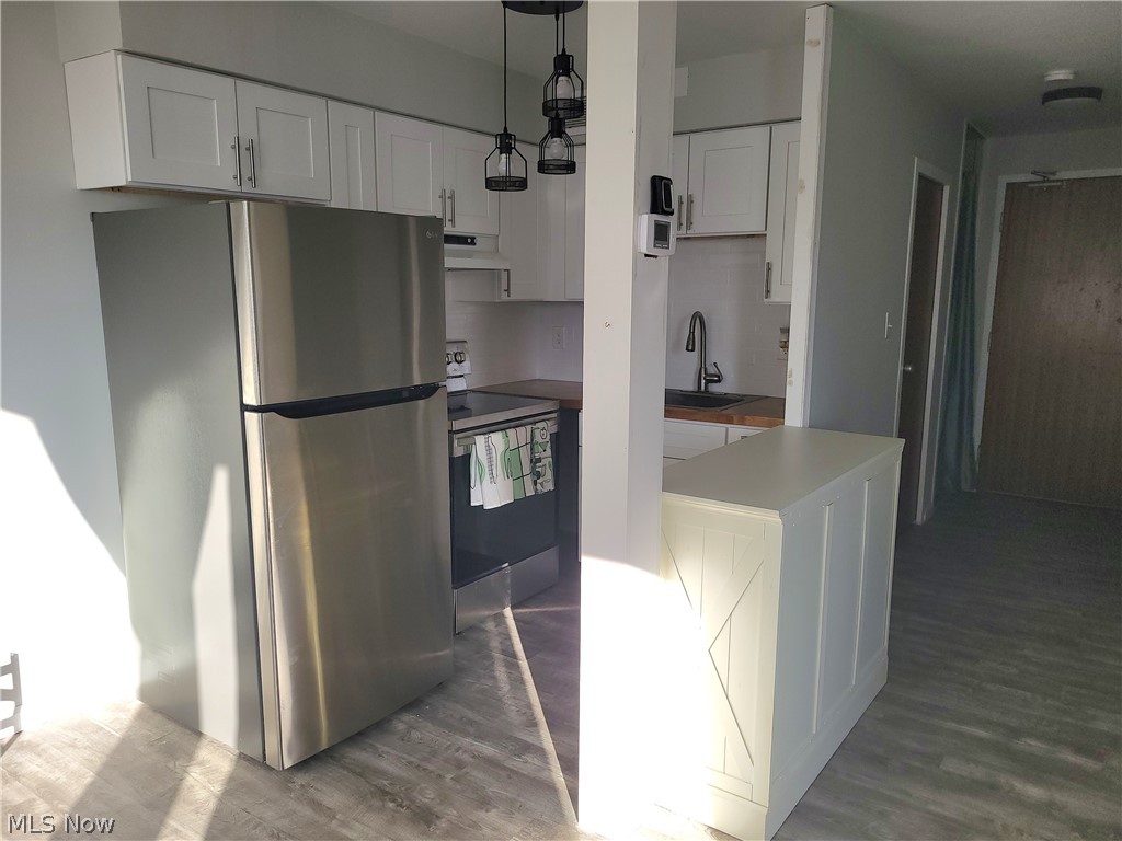 Marine Towers East Condo - Residential Lease