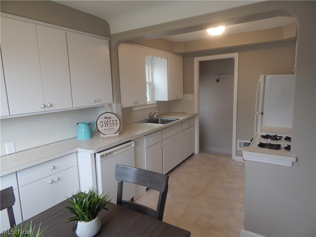 Frst Lawn - Residential