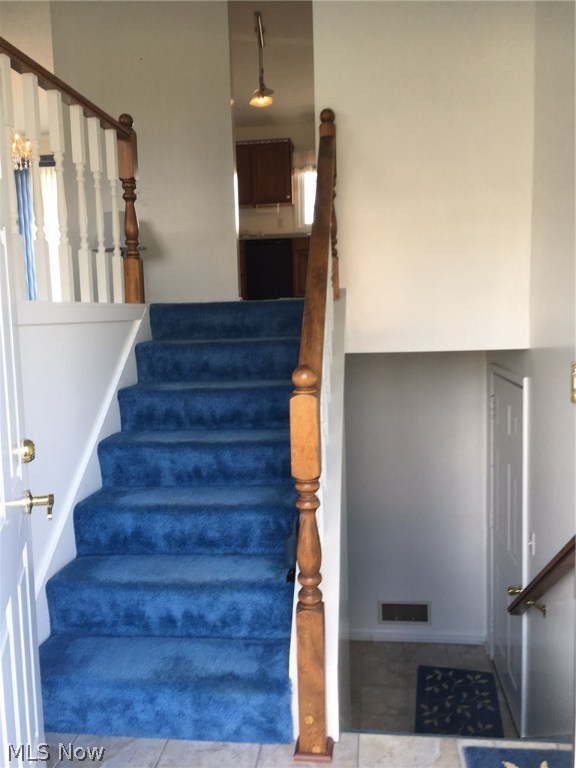 218 COUNTRY CLUB - Residential