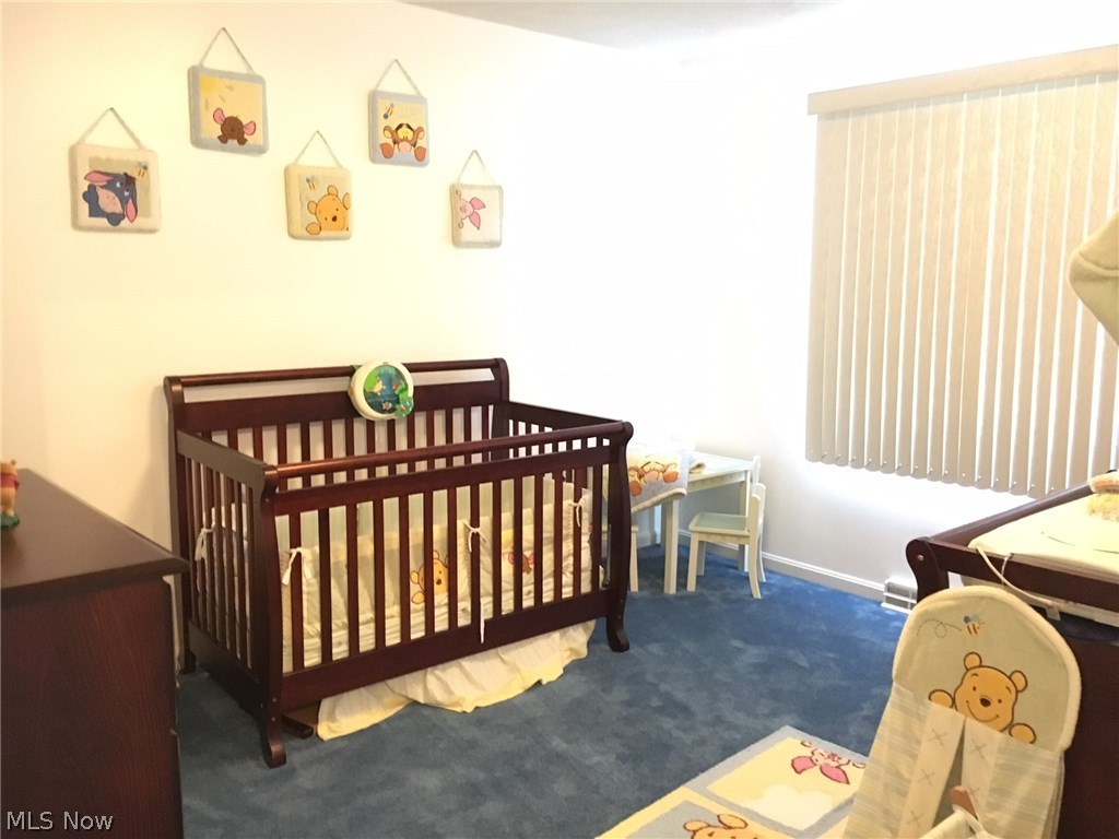 218 COUNTRY CLUB - Residential