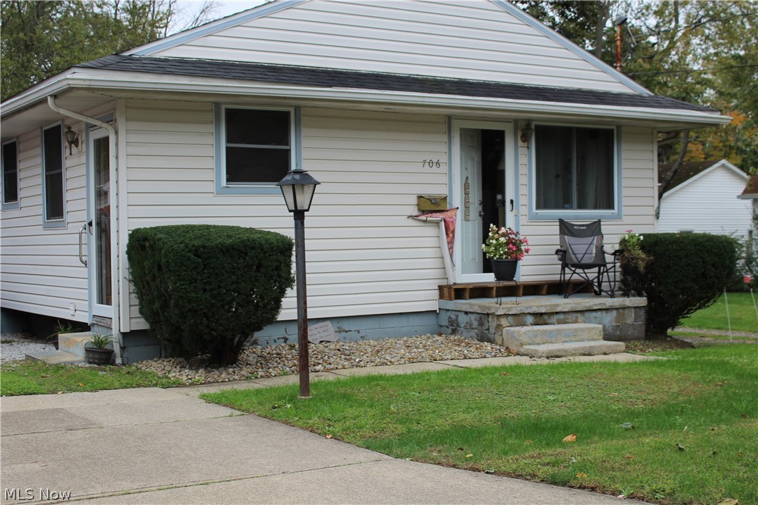 I’m a cute ranch with 3 bedrooms/1 bath that is awaiting your personal touches! The living room has 2 full size picture windows to allow lots of sunlight to light up the room. Right off the living room is an eat in kitchen where you will find a corner nook and plenty cabinet storage and all appliances stay. All 3 bedrooms are down the hall from the living room along with full bathroom. Basement is partially finished for your family enjoyment. I have a 2 car garage with a remote that makes in and out of bad weather more convenient for you.I have a large lot on back of home that gives me plenty of privacy. Im located close to route 8, shopping and dining. Make an appointment to see me soon before I’m gone.