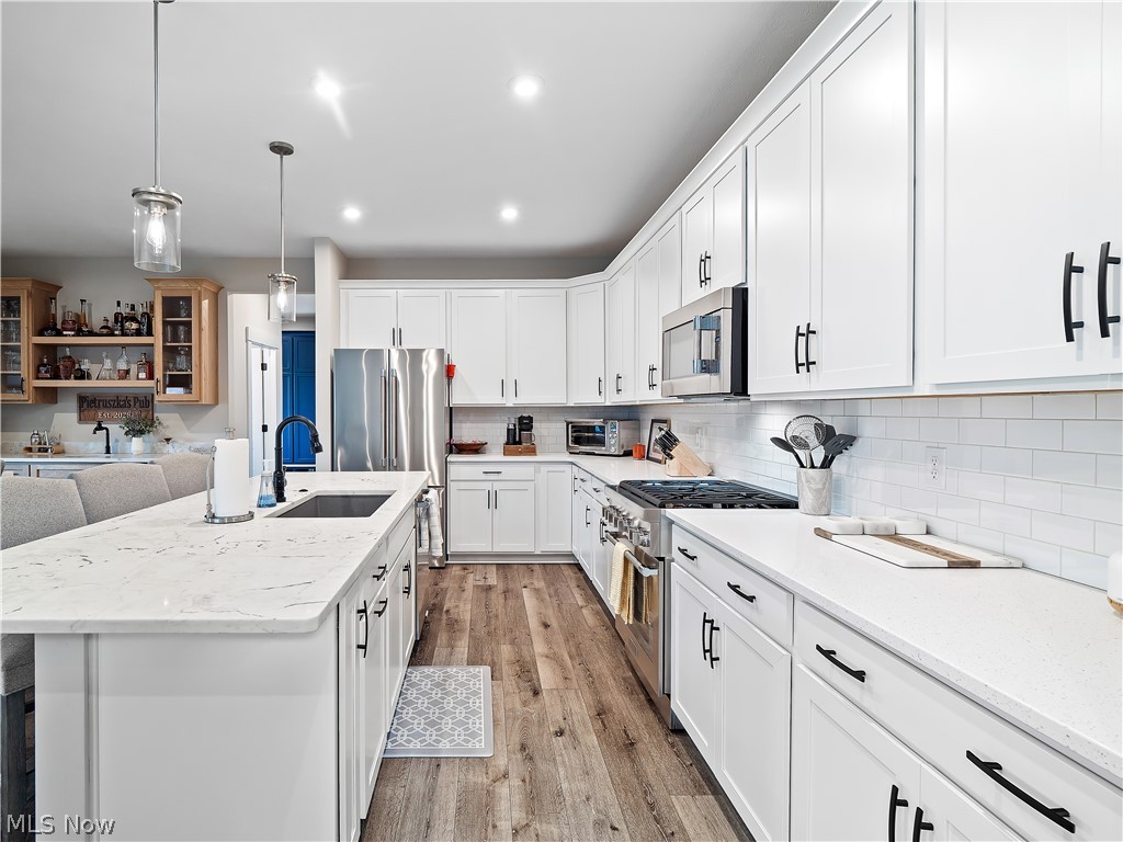 Pine Lakes Xing - Residential