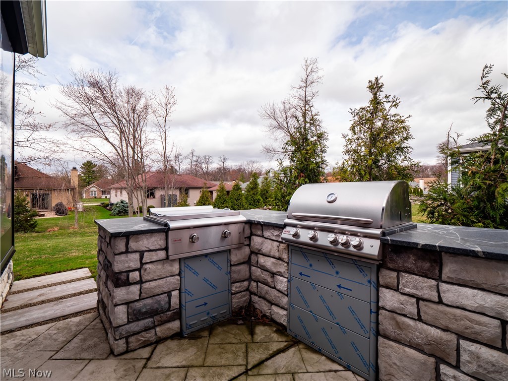 Pine Lakes Xing - Residential