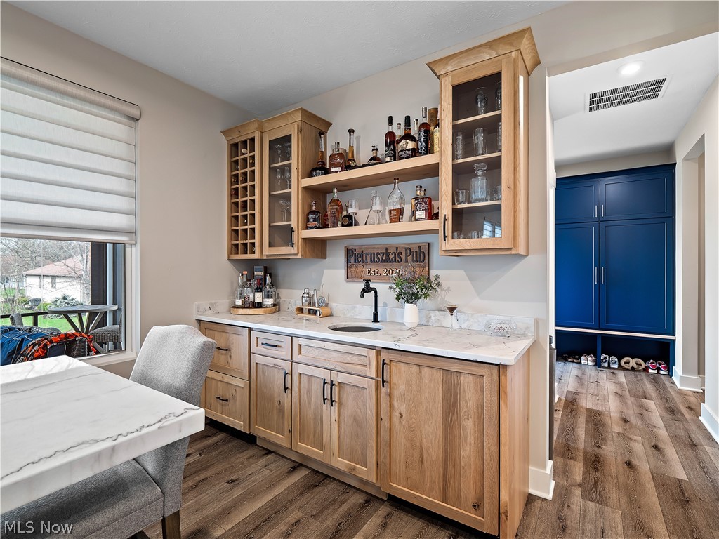 Pine Lakes Xing - Residential