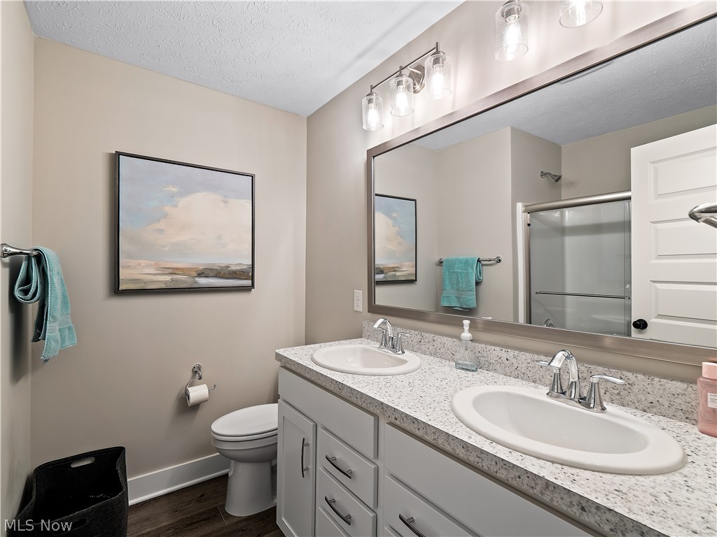 Pine Lakes Xing - Residential