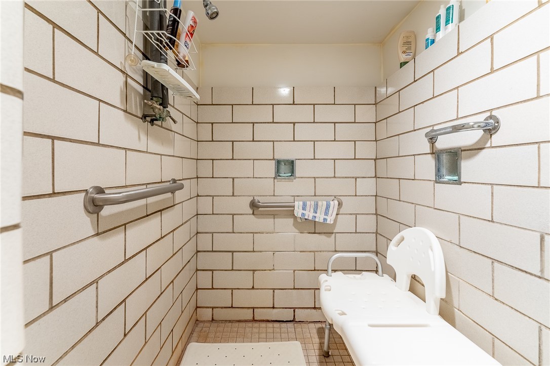 Shrine Village - Residential