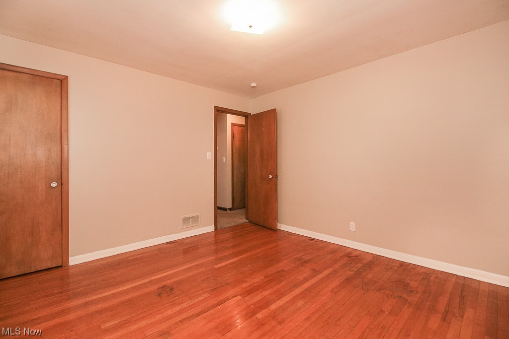 Larchmont Improv Cos - Residential