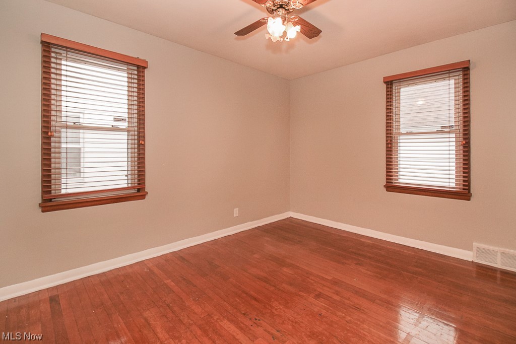 Larchmont Improv Cos - Residential