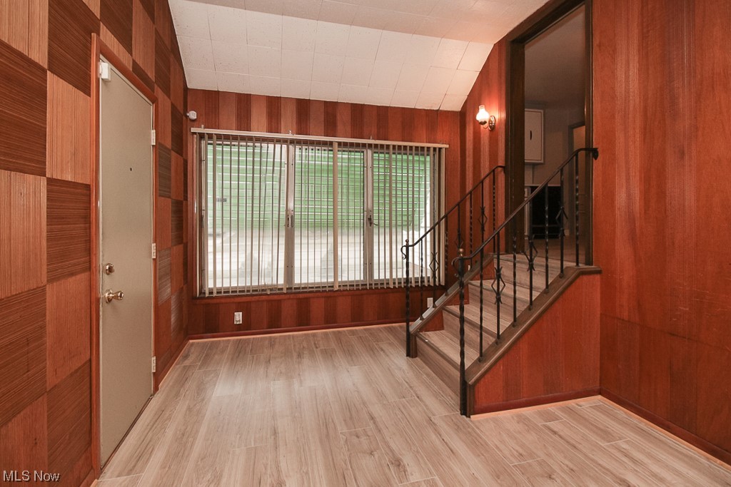 Larchmont Improv Cos - Residential