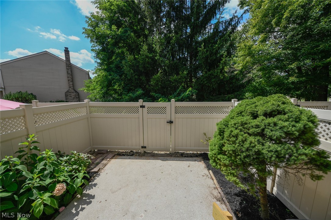 Woodland Lake - Residential