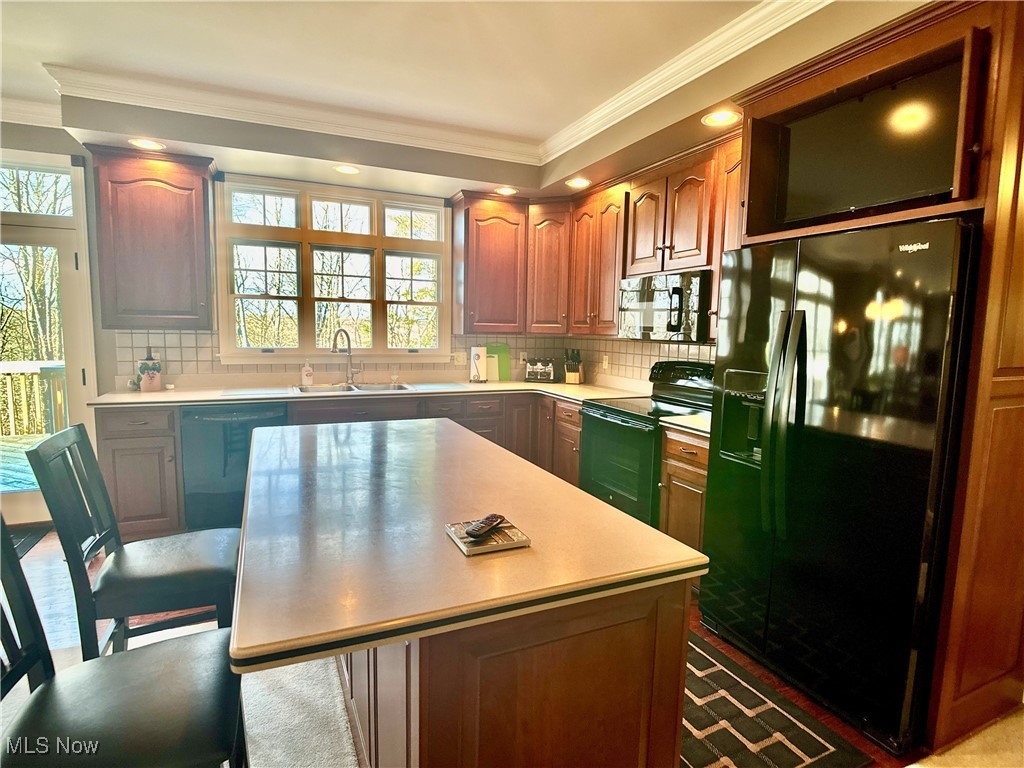5295 Milford Drive, Zanesville, Ohio image 11