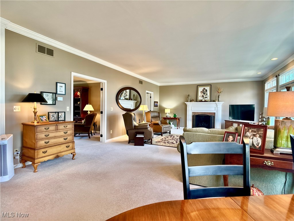 5295 Milford Drive, Zanesville, Ohio image 14