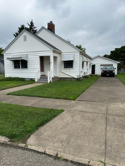 CUTE 2 BEDROOM WITH MAYBE A ATTIC ROOM UPSTAIRS
1 CAR GARGAGE WITH CARPORT AND ENCLOSED BACK PORCH
FENCE IN BACK
SHOWER IN BASEMENIN ESTATE AND SELLING AS IS