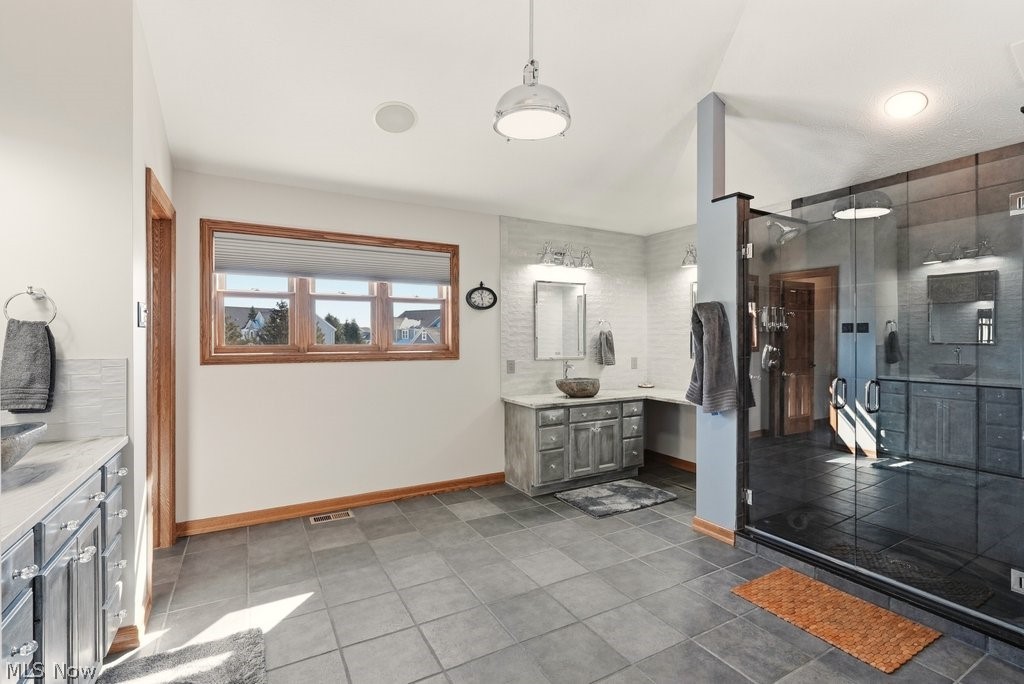 Turnberry - Residential