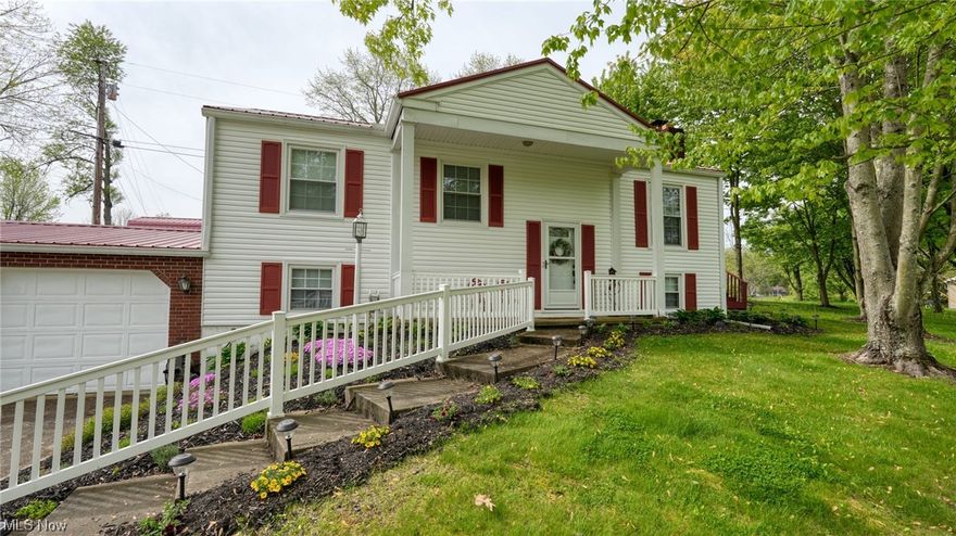 This 3 BR, 3 bath, 2168 SF home has been meticulously loved and maintained.  If you are wanting a move in ready home, then this is it!  There is a lovely open concept kitchen, dining & living area and there are gorgeous hardwood floors throughout the main floor. In the lower level there is a cozy family room with a fireplace., and another spacious room with a gas fireplace, that the owners enjoyed as a game room.  If this isn't enough, the 3 car garage is definitely a huge bonus!  There is plenty of yard and a wonderful wrap around porch to enjoy the outdoors. This house has great storage throughout, truly a GEM.  Don't wait on this one!
2168 Sq. Ft.