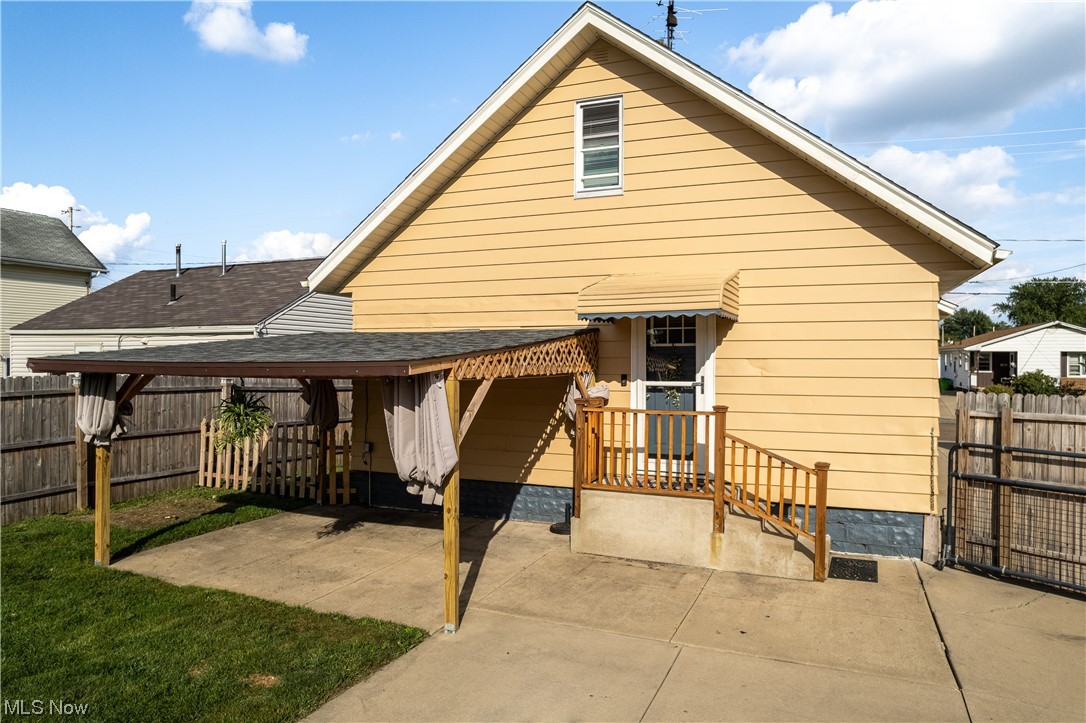 Barberton Realty Cos West Sid - Residential