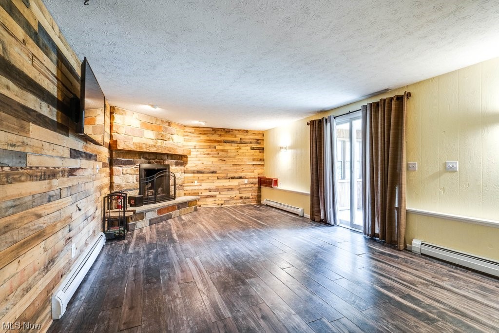 Hartsgrove - Residential