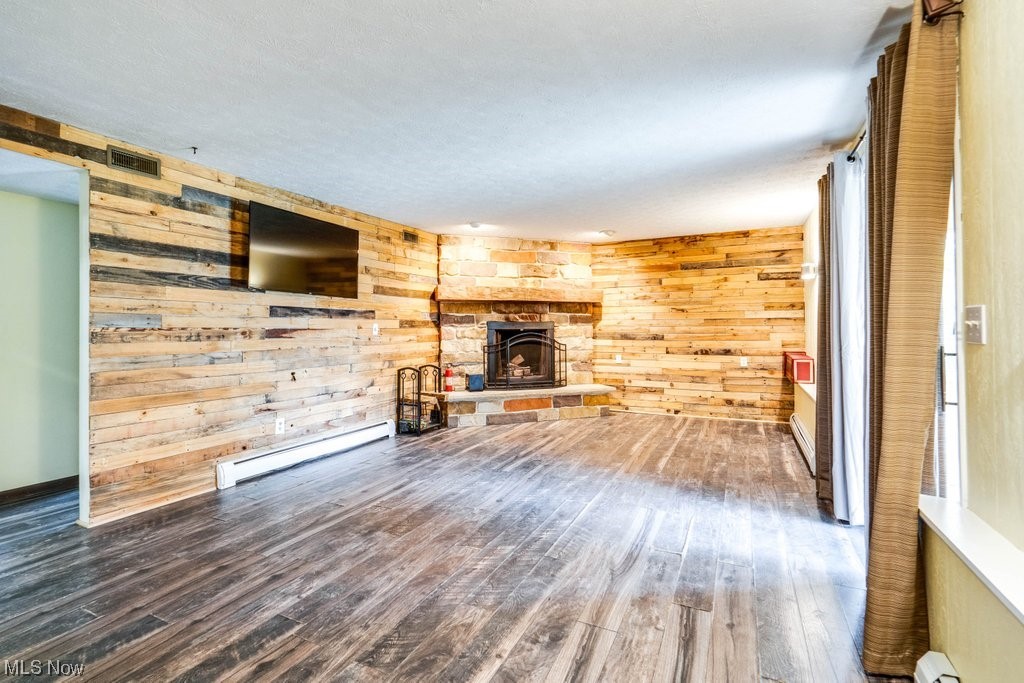 Hartsgrove - Residential