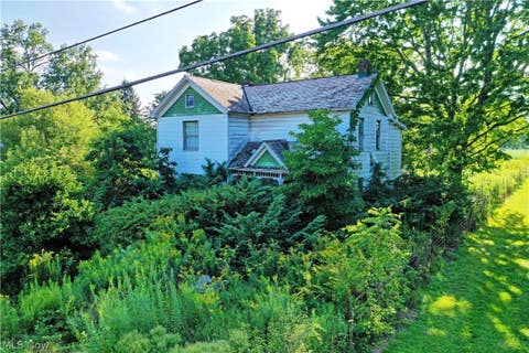 Tiny photo for 3229 State Route 7, Fowler, OH 44418 (MLS # 5237627)