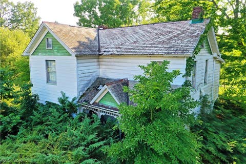 Tiny photo for 3229 State Route 7, Fowler, OH 44418 (MLS # 5237627)