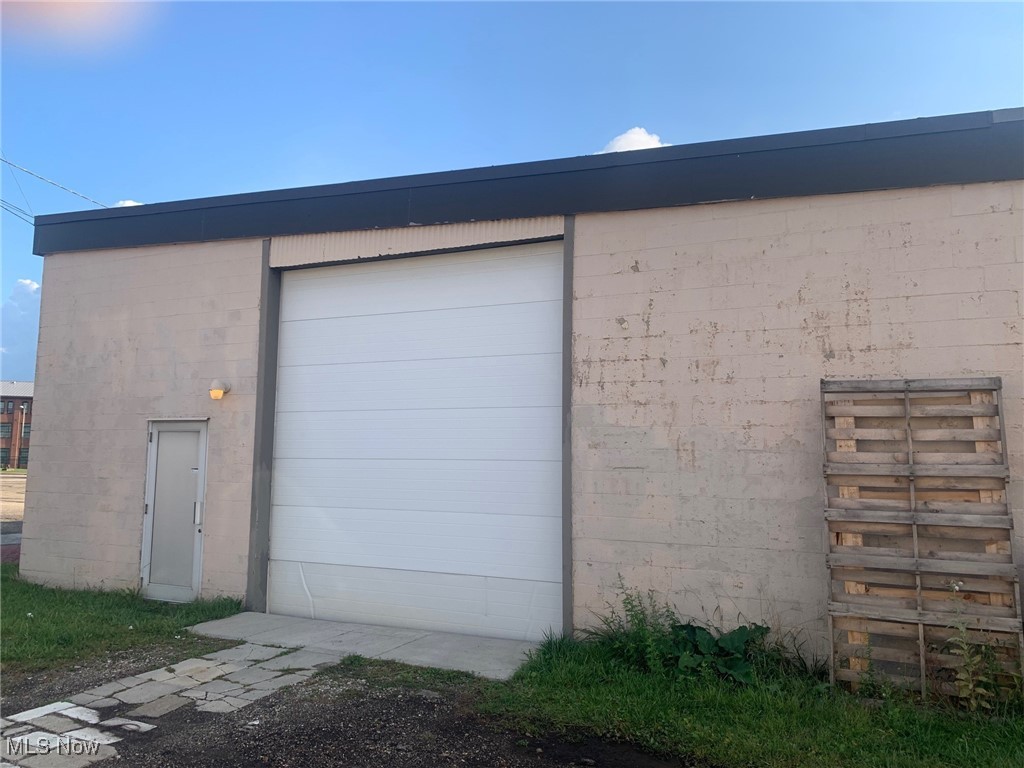 207 9th Street SW