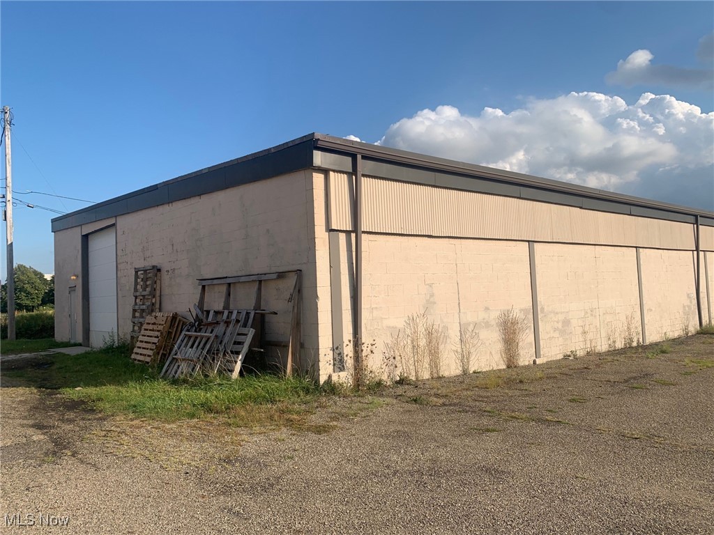 207 9th Street SW