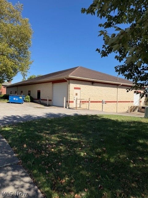 Tiny photo for 95 16th Street SW, Barberton, OH 44203 (MLS # 5202909)