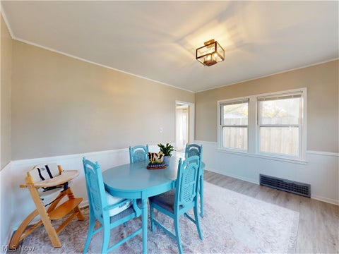Tiny photo for 5162 Oakmont Drive, Lyndhurst, OH 44124 (MLS # 5257120)